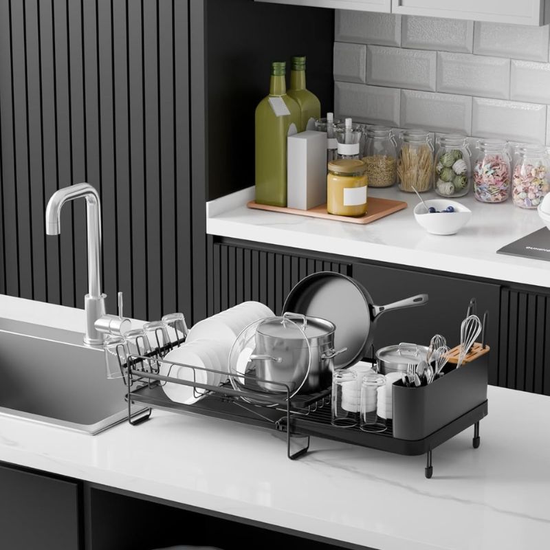 Extendable Dish Drying Rack with Drainboard – Anti-Slip & Rustproof